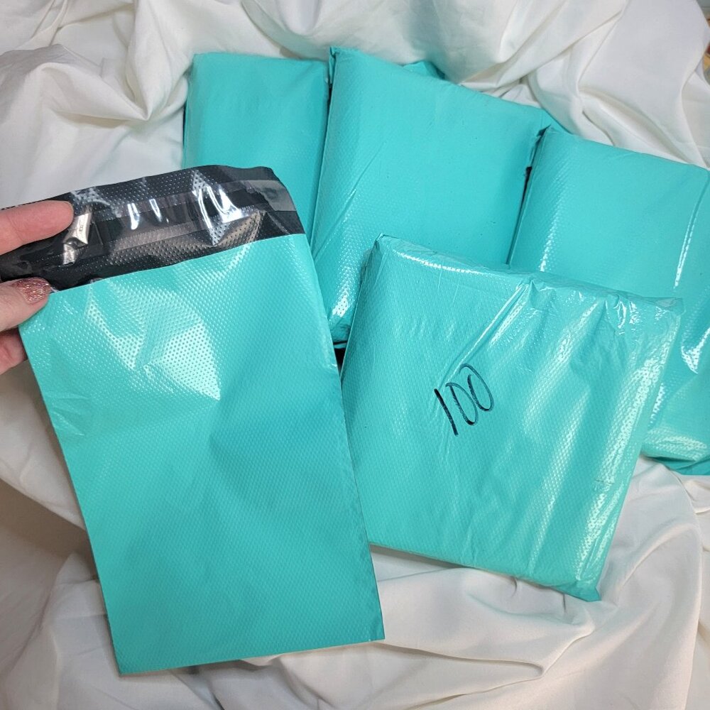 100 Teal Poly Mailers, 6" x 11"  Brand New